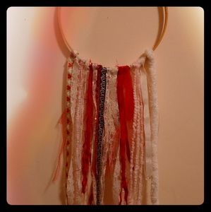 love 💞 hugs & kisses dreamcatcher